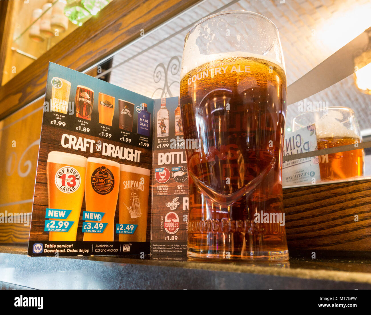 Jd wetherspoons pint hires stock photography and images Alamy